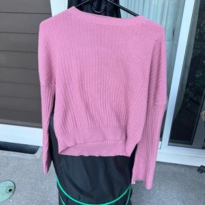 LuLus’s Women’s large snuggly style mauve pink ribbed knit cropped sweater